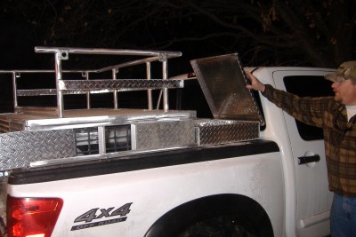 jeff jensen dog box, tank cover 001.jpg